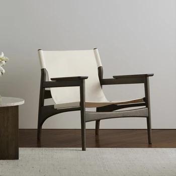 Одноместный диван-кресло из массива дерева в стиле ретро, черное повседневное кожаное кресло со спинкой, дизайнерская гостиная, простая маленькая квартира